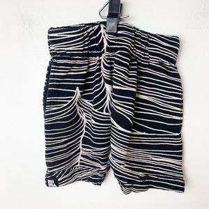 Mini & Maximus kids zebra harem short black white 2